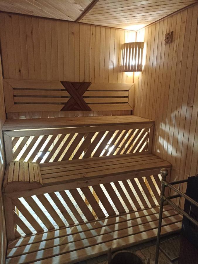 Villa Садыба Полыцька Guta Esterno foto