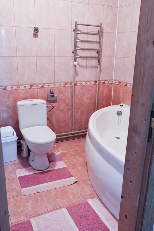 Villa Садыба Полыцька Guta Esterno foto